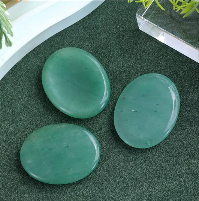 Авантюрин камінь антистрес, Натуральний овальний камінь авантюрину для медитації, зняття стресу та т Київ - фото 4