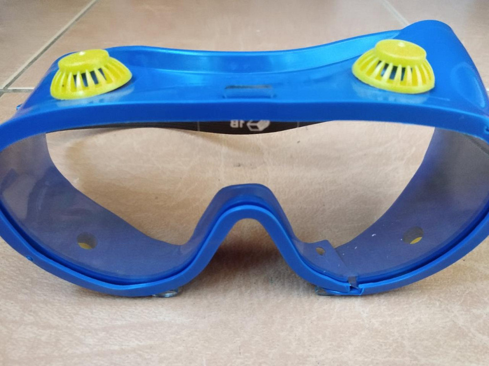 Очки защитные закрытого типа с непрямой вентиляцией, поликарбонат Полтава - изображение 1