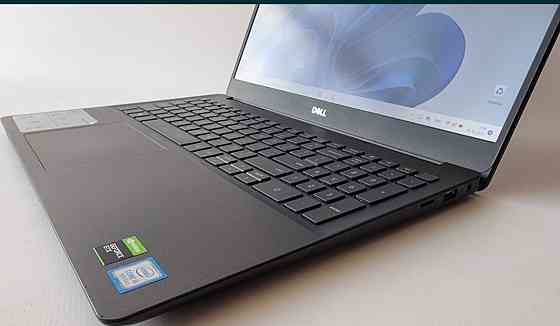 Ноутбук DELL Inspiron 7590 i5 9300H/GTX 1050 3Gb/RAM 8Gb/SSD 512Gb Київ