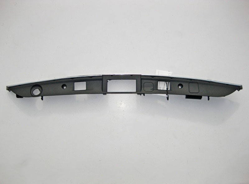 Mercedes-Benz  A2047400793 Хром накладка кришки багажника C-Class W204 Одеса - фото 2