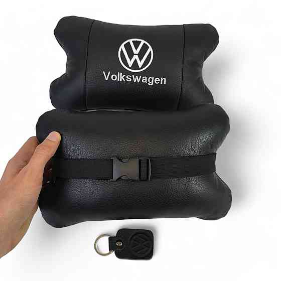 Набір автоподушок 2шт на підголівник Volkswagen з натуральної шкіри чорні + брелок у подарунок Київ