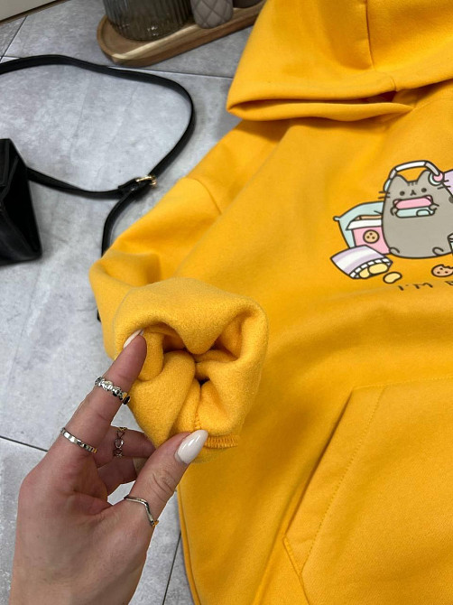 Женское уютное теплое худи оверсайз с милым принтом трехнитка Тедди + трехнитка с начесом пенье Желтый Одесса - изображение 2