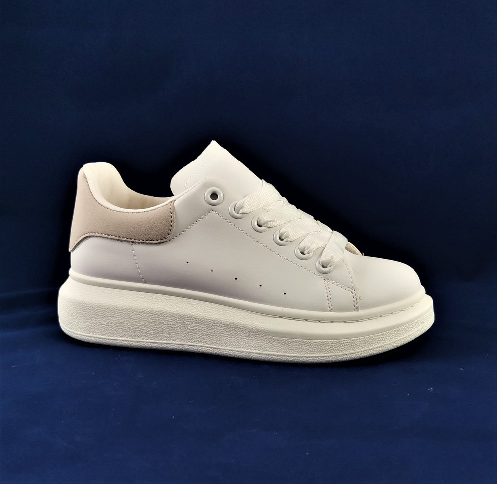 . Жіночі Кросівки Сліпони Білі із Сірим Мокасини A!exander Mc@ueen (розміри: 39) — 063 Відео Огляд Дніпро - фото 5