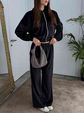 Женский повседневный велюровый костюм двойка: кофта и штаны плотный турецкий велюр Черный, 48/52 Одесса