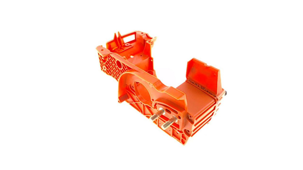 Картер бензопила Hus 137 Мукачево - фото 1