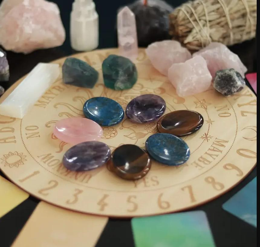 Аметист камень антистресс, Натуральный овальный аметист для медитации, для релаксации Киев - изображение 3