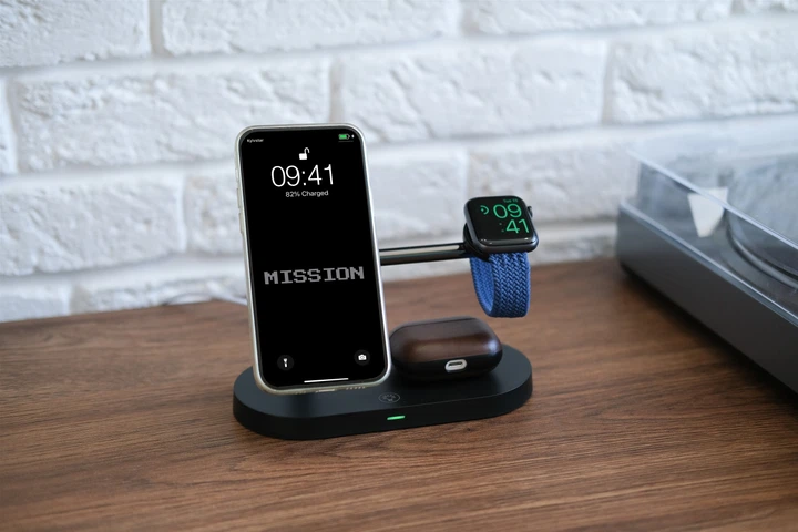 Бездротовий зарядний пристрій Mission M5 5 в 1 15W Qi для iPhone, Apple Watch, AirPods Black (Без пакування) Київ - фото 9