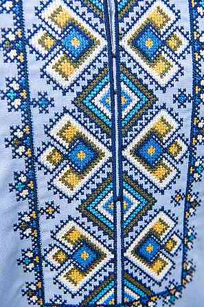 Вишиванка для хлопчиків із довгим рукавом лляна, блакитна Київ