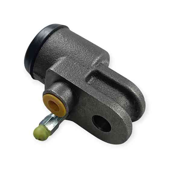 Цилиндр переднего тормоза УАЗ 452, 469 левый верхний (правый нижний) колесный Мукачево