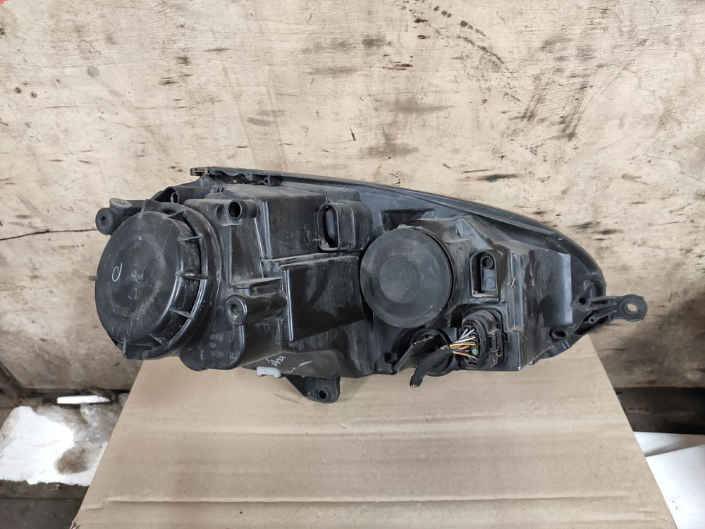 Фара ліва VW Golf V 2003-2008 (1K6941005) Ковель - фото 3