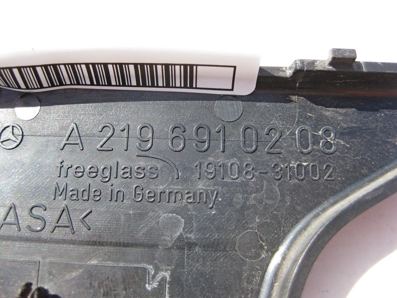 Mercedes-Benz  A2196910208 Кришка болтів кріплення зовнішнього вертикального молдингу правої стійки "B" CLS C219 Одесса - изображение 3