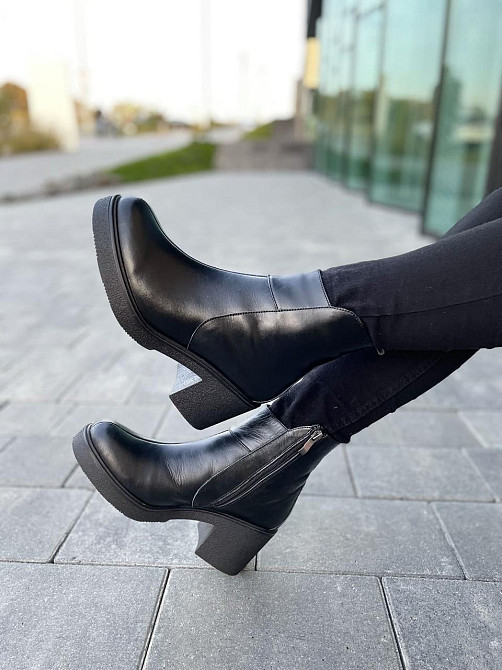 Жіночі туфлі D and V чорні натуральна шкіра зима висота 12см каблук 7см (2513) 38р.40р. Коломия - фото 9