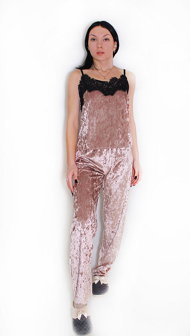 Пижама женская велюровая со штанами Бежевый S Харьков - изображение 3