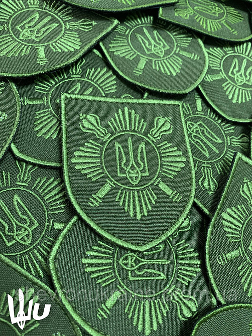 Шеврон Отдельный полк Президента (Форма щит. На липучке) Размер 8x7см Киев - изображение 4