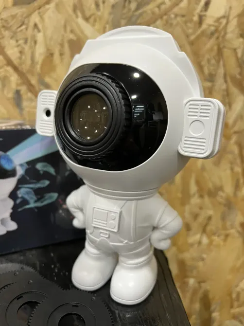 Лазерный ночник-проектор Астронавт звёздное небо с картриджем Коломыя - изображение 4