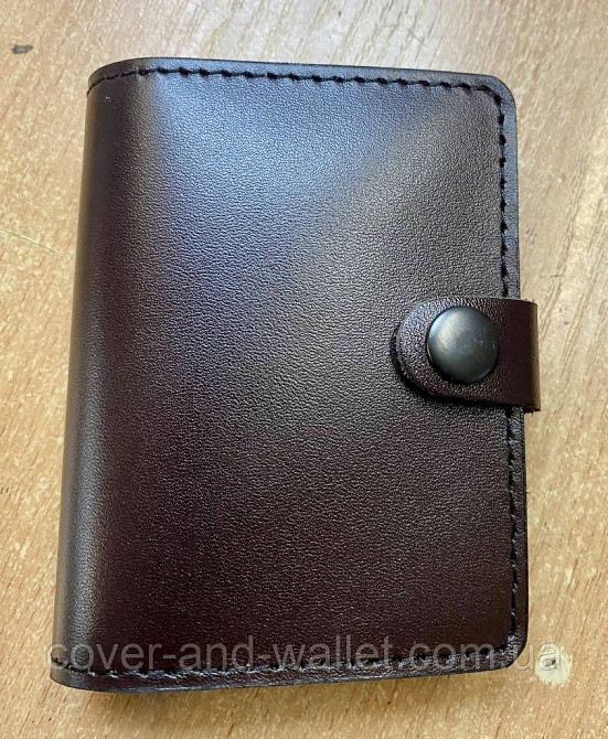 Коричнева візитниця ручної роботи на кнопці Grande Pelle Київ - фото 2