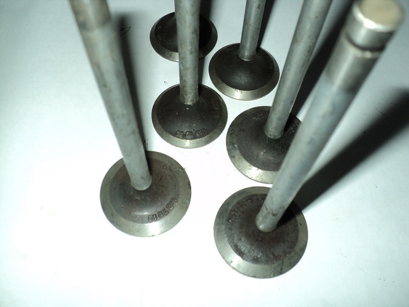 Клапан выпускной ЗИЛ-157. 150В-1007015-Б Харьков - изображение 1