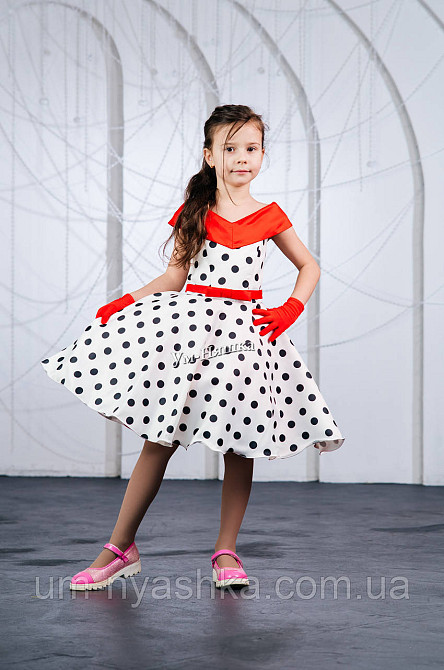 Пышное нарядное платье в ретро стиле 