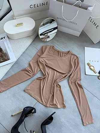 Жіночий базовий лонгслів із віскози Беж Одеса