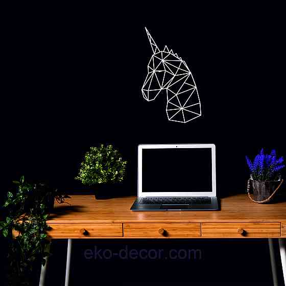 Декоративное настенное Панно «Бодибилдер», Декор на стену 50*31 см, Белый Киев