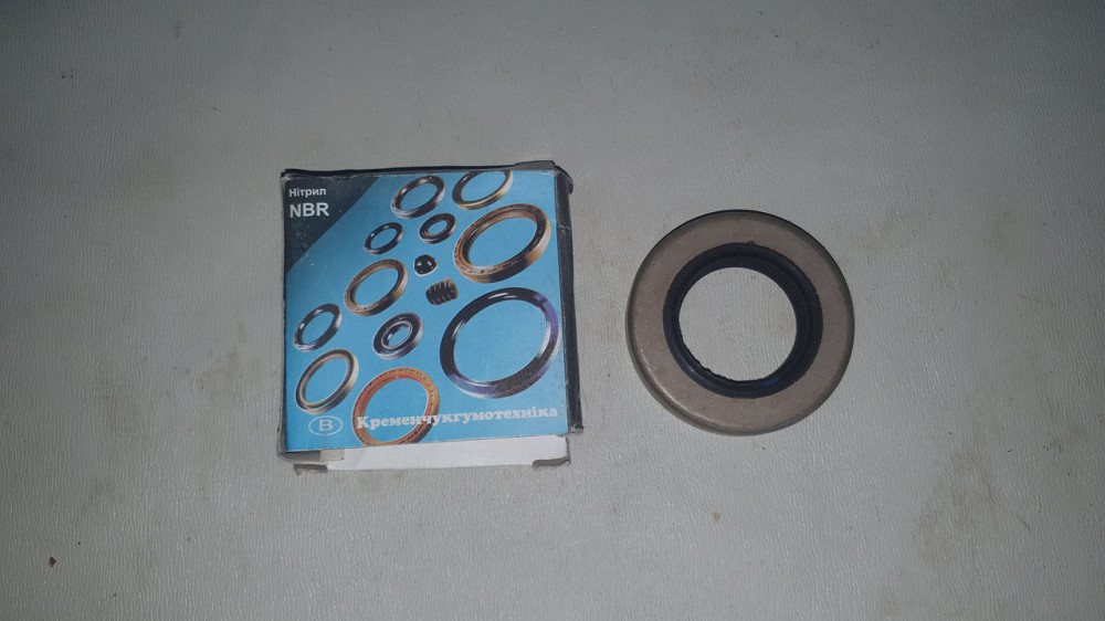 Сальник вала вторичного КПП ВАЗ-2101. 32х56х10. 2101-1701210. Харьков - изображение 1