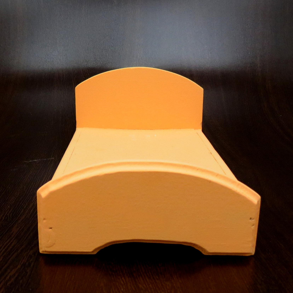 Кровать для кукол 