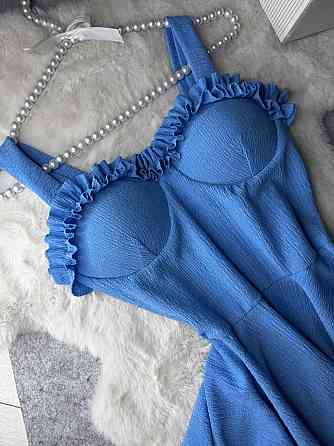 Жіноче святкове ефектне плаття на бретелях із чашечками жатка зара Блакитний, 42/44 Одеса