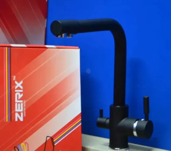 Змішувач для кухні (на мийку) Zerix LR4055B-3 з виходом для питної води чорний/латунь (ZX2645) Чернівці