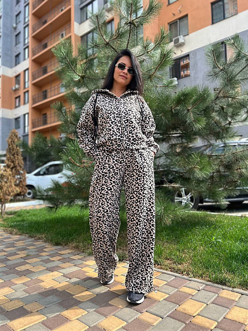 Костюм женский W 9231 леопардовый утепленный флис худи и брюки палаццо коричневый, коричневый, S Киев - изображение 5