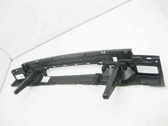 Mercedes-Benz  A2228850246 Кронштейн заднього бампера нижній середній S-Class W222 Одеса