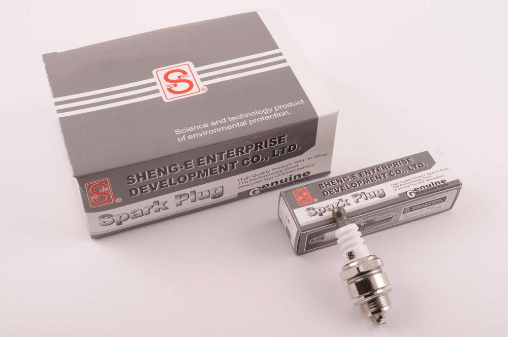 Свеча бензопила L6TC M14*1,25 9,5mm Мукачево - изображение 1