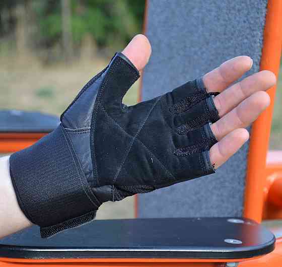 Рукавички для фітнесу MadMax MFG-269 Professional Exclusive Black M Кам'янське