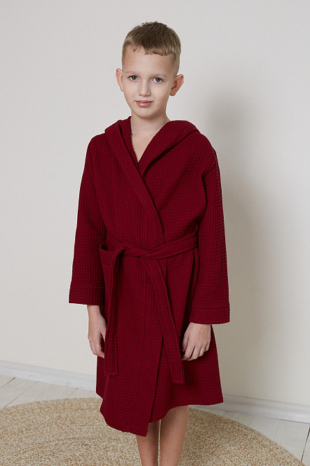 Халат дитячий вафельний Ideal Textile з капюшоном бордовий (56860675) 9 р. (130-136 см) Чернівці - фото 1