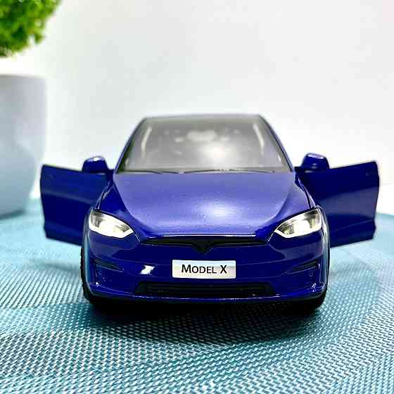 Машина Автосвіт Tesla Model X інерційна відчиняються двері капот багажник 17см Синя (AP-2004) Чернігів
