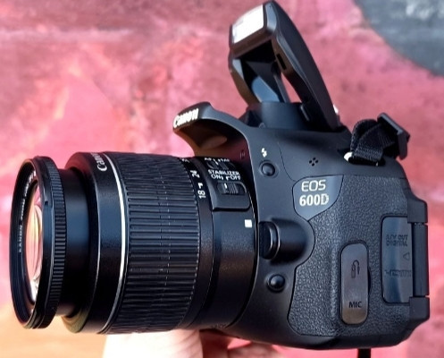 Фотоаппарат Canon 600D 8.800 пробег ! 18-55mm. Киев - изображение 3