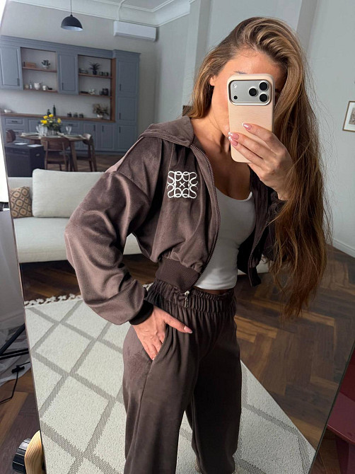 Жіночий велюровий костюм на блискавці Шоколадний, 48/52 Харків - фото 3