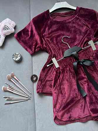 Жіночий стильний приємний костюм піжама велюр спорт Бордо, 46/48 Одеса
