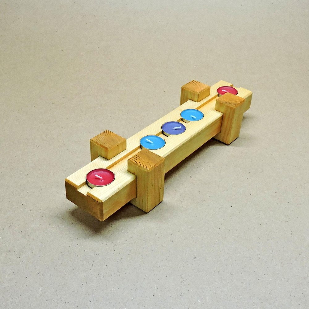 Подсвечник 