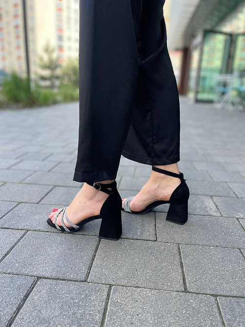 Meideli Стильні чорні босоніжки літні на підборах молодіжні зі штучної замші MEIDELI H008H-6 р. Коломия - фото 15