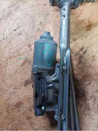 68102175AD Моторчик дворника перед cherokee Коломыя