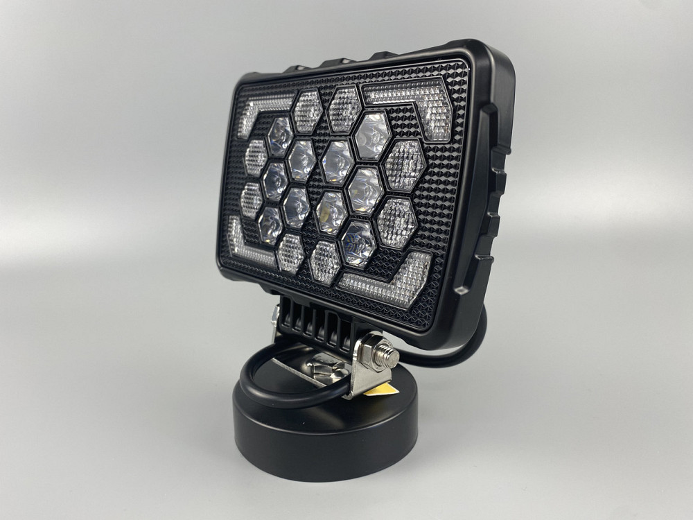 Фара LED квадратна 18 Led chip 12/24V. Широкий промінь + DRL світло + стробоскоп, світло 6500 К, IP67 Мукачево - фото 5