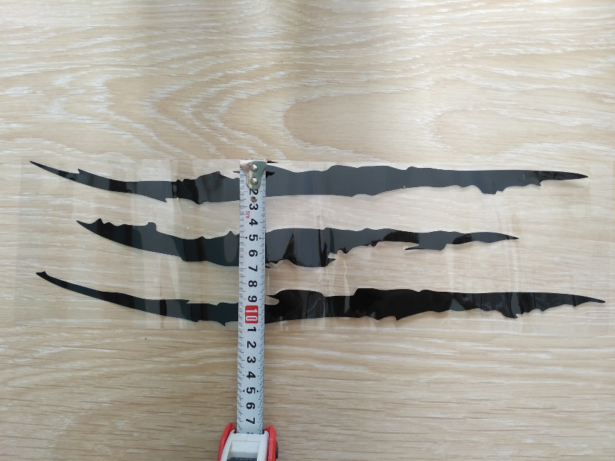 Наклейка на авто у вигляді Подряпини Когтем Чорна Київ - фото 5