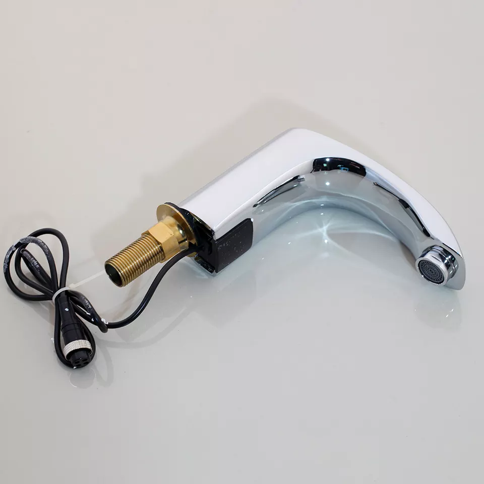 Електронний змішувач сенсорний безконтактний у ванну кімнату Hands Free, дизайнерський кран з латуні Кам'янець-Подільський - фото 2