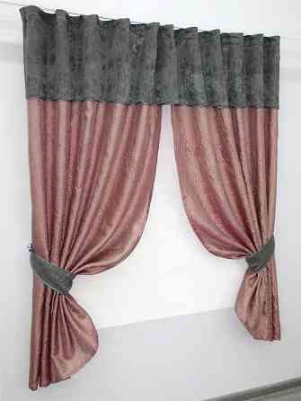 Кухонные шторы VR-Textil № 073к с ламбрекеном и подхватами розово-золотистый с серым 270х170 см (52-0365) Киев