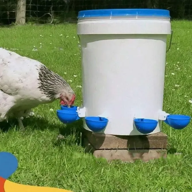 Автоматическая капельная поилка для кур 5 шт Коломия - фото 1