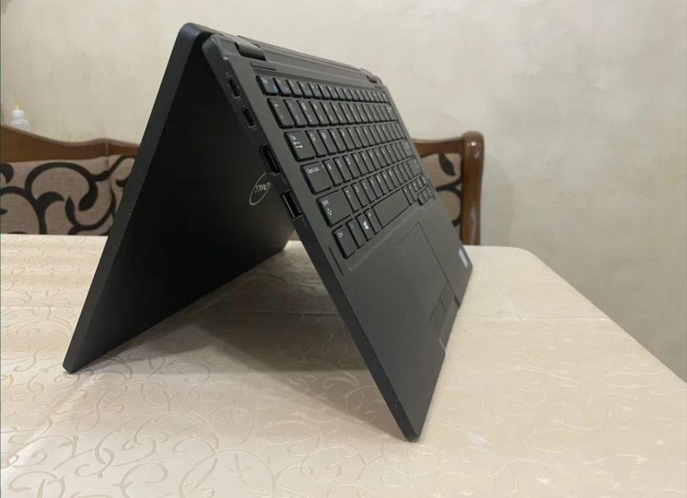Ноутбук DELL Latitude 7390 2 in 1 трансформер сенсорний екран б/у в гарному стані Київ - фото 5