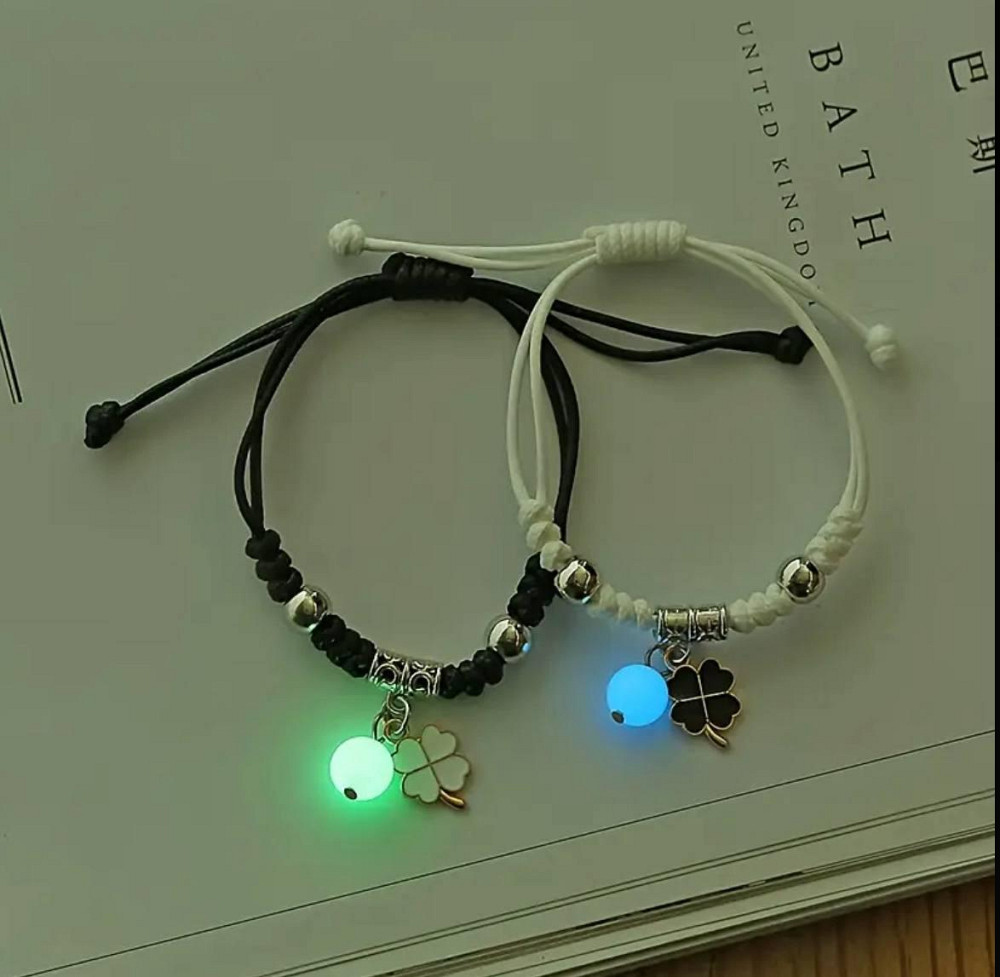 Парные браслеты с четырёхлистником, клевером, светящиеся – черный и белый Киев - изображение 3