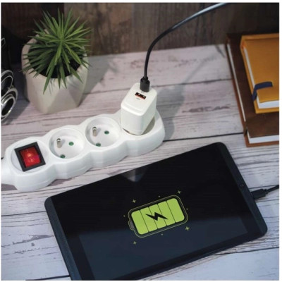 Зарядное устройство EMOS V02G20 1xUSB-A + 1xUSB-C PD20W GaN (V02G20) Винница - изображение 10