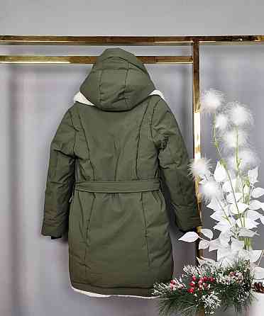 Детская зимняя куртка пальто на девочку подростка в цвете хаки 140 Николаев