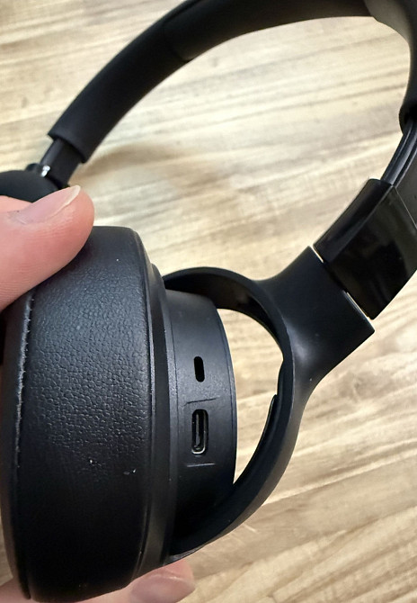 JBL TUNE720BT почти новые. Киев - изображение 1